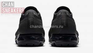 Nike Air Vapormax Triple Black - Image 5