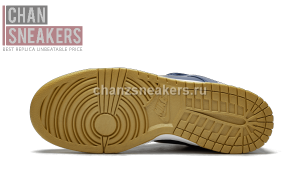 Nike SB Dunk Low Supreme Jewel Swoosh Gold - Image 5