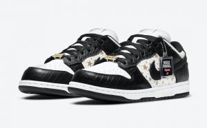 Supreme X Nike SB Dunk Low Black - Image 3