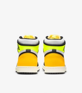 Air Jordan 1 High OG GS Volt Gold - Image 5