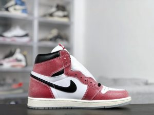 Trophy Room X Air Jordan 1 OG High - Image 5