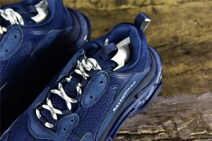 Balenciaga Triple S Clear Sole Navy - Image 10