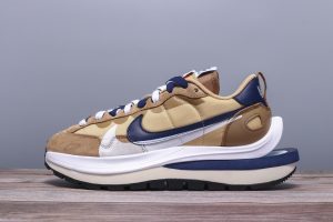 Sacai Vaporwaffle Sesame