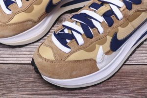 Sacai Vaporwaffle Sesame - Image 3