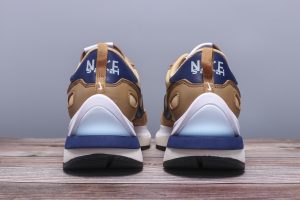 Sacai Vaporwaffle Sesame - Image 8