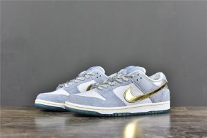 Sean Cliver x Nike SB Dunk Low - Image 3