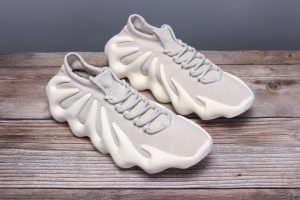 YEEZY 450 Cloud White - Image 7