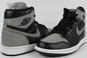 Air Jordan 1 Retro High OG Shadow 2.0 - Image 4