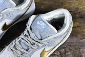 Sean Cliver x Nike SB Dunk Low - Image 5