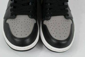 Air Jordan 1 Retro High OG Shadow 2.0 - Image 5