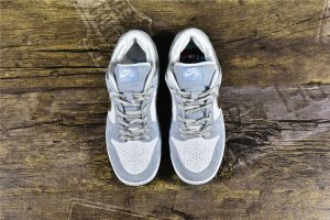 Sean Cliver x Nike SB Dunk Low - Image 7