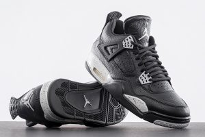 Air Jordan 4 Retro Black Oreo - Image 4