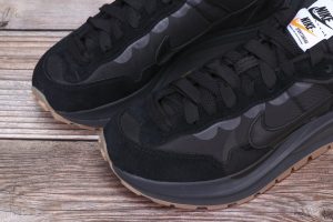 Sacai Vaporwaffle Black Gum - Image 3