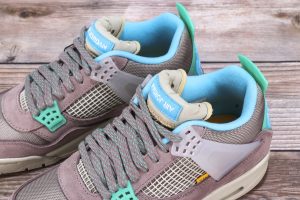 Union LA x Air Jordan 4 Taupe Haze - Image 4