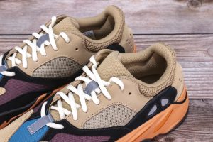 YEEZY Boost 700 Enflame Amber - Image 4