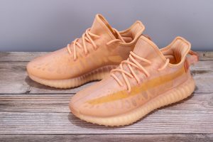 YEEZY Boost 350 V2 Mono Clay - Image 5