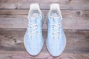 YEEZY Boost 350 V2 Mono Ice - Image 6