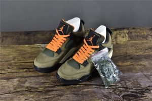 Air Jordan 4 Retro x Undefeated - Image 5