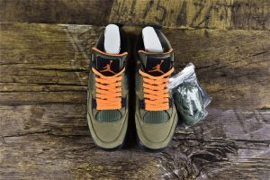 Air Jordan 4 Retro x Undefeated - Image 6